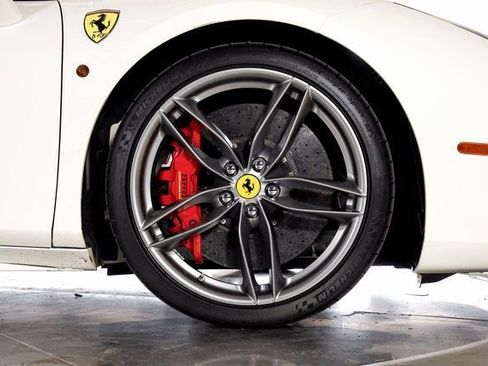 Certified 2017 Ferrari 488 Spider RWD image 21