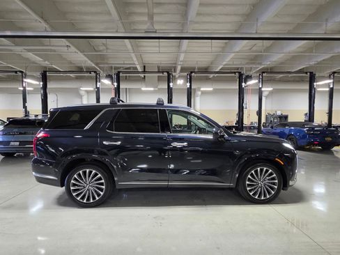 Used 2024 Hyundai Palisade Calligraphy FWD image 8