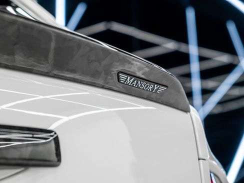 Used 2025 Rolls-Royce Cullinan AWD/4WD image 8