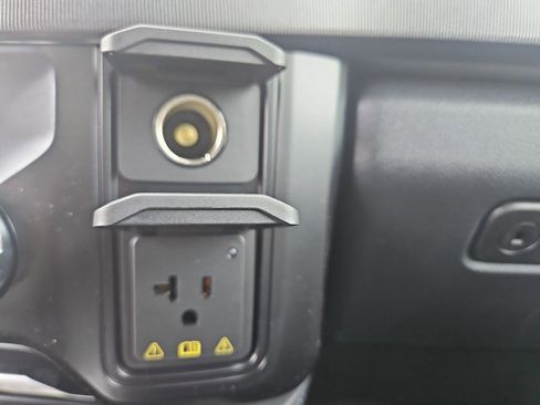 New 2026 Ford F250 Platinum image 37