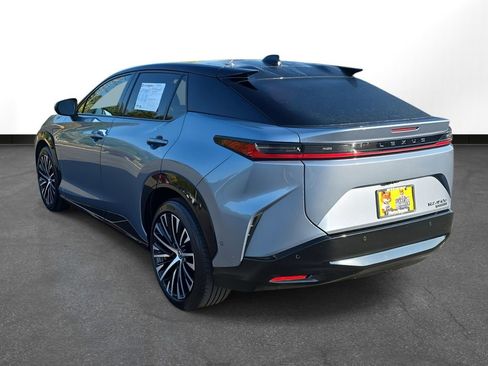 Used 2023 Lexus RZ 450e Premium image 8