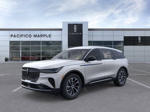 New 2026 Lincoln Nautilus Premier AWD/4WD image 1