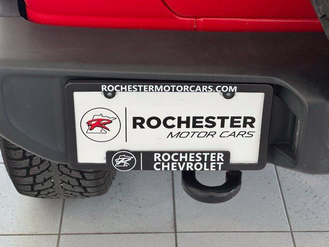 Used 2018 Jeep Wrangler Unlimited Sahara w/ Cold Weather Group AWD/4WD image 50