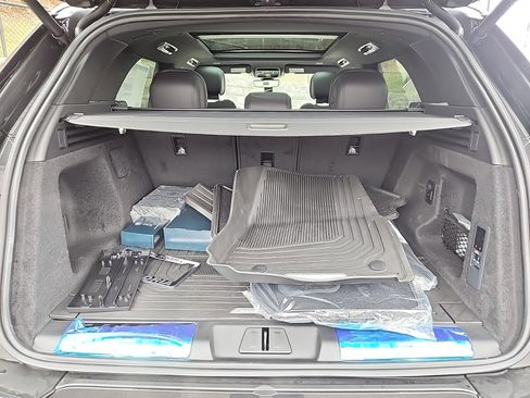 New 2025 Land Rover Range Rover Sport Dynamic SE image 13