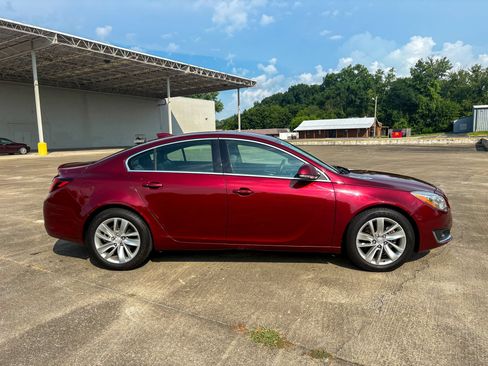 Used 2016 Buick Regal Premium FWD image 10