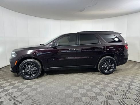 Used 2023 Dodge Durango GT w/ Blacktop Package AWD/4WD image 12