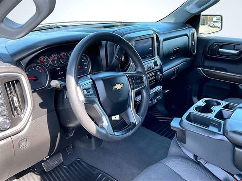 Used 2021 Chevrolet Silverado 1500 LT image 17