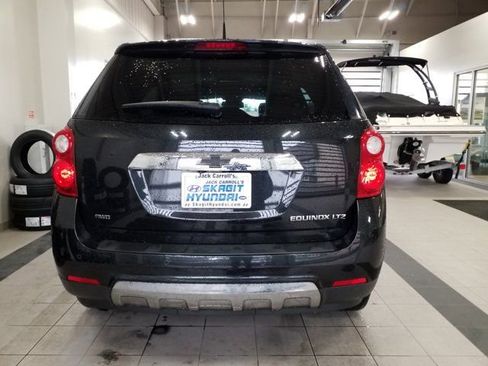 Used 2012 Chevrolet Equinox LTZ image 19
