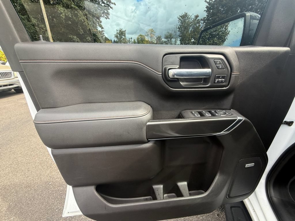 Used 2021 GMC Sierra 1500 AT4 w/ Technology Package AWD/4WD image 12