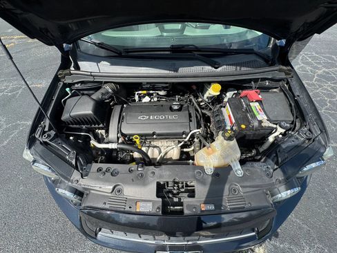 Used 2015 Chevrolet Sonic LT FWD image 27