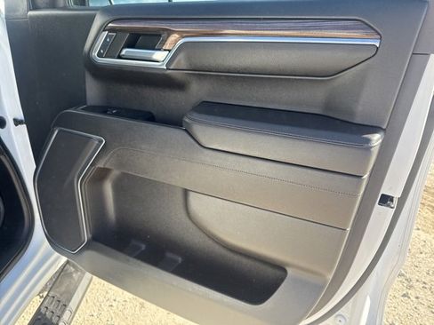 Used 2023 Chevrolet Silverado 1500 LT Trail Boss w/ Protection Package image 28