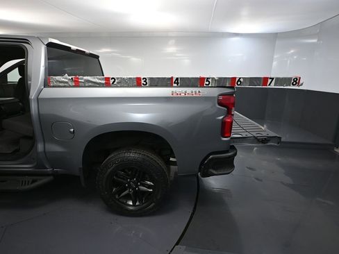 Used 2020 Chevrolet Silverado 1500 LT Trail Boss w/ Convenience Package image 39