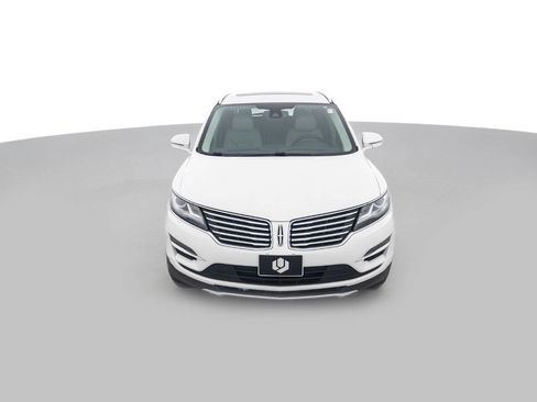 Used 2017 Lincoln MKC Reserve w/ Lincoln MKC Climate Package AWD/4WD image 2