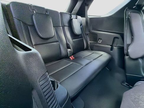 Used 2023 Ford Explorer ST w/ Equipment Group 401A AWD/4WD image 22