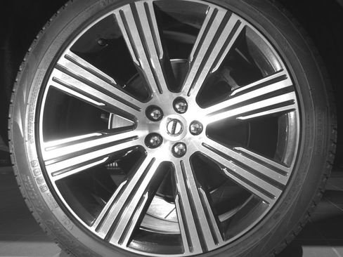 Certified 2024 Volvo XC90 B6 Plus AWD/4WD image 27