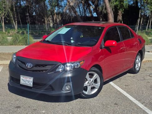 Used 2013 Toyota Corolla LE image 15