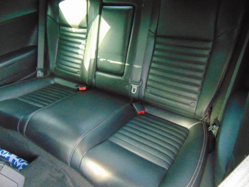 Used 2012 Dodge Challenger R/T Plus RWD image 9