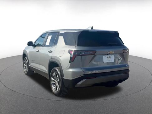 Used 2025 Chevrolet Equinox LT image 11