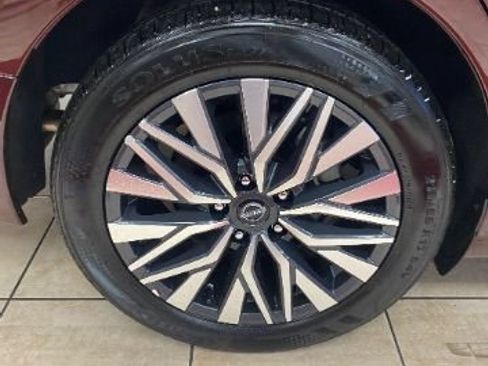 Used 2025 Nissan Altima 2.5 SV FWD image 19