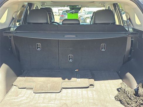 Used 2023 Kia Sportage SX image 9