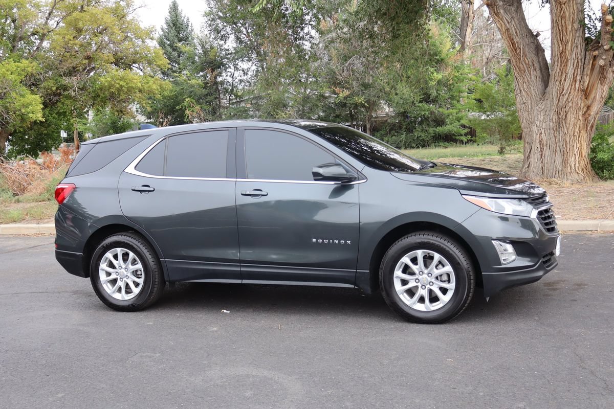Used 2020 Chevrolet Equinox LT AWD/4WD image 2