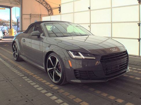 Used 2018 Audi TT 2.0T w/ Technology Package image 2