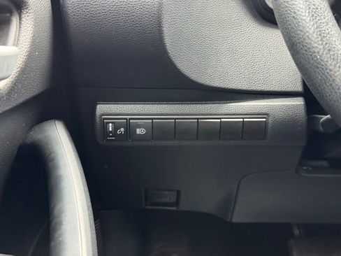 Certified 2020 Toyota Corolla LE FWD image 34