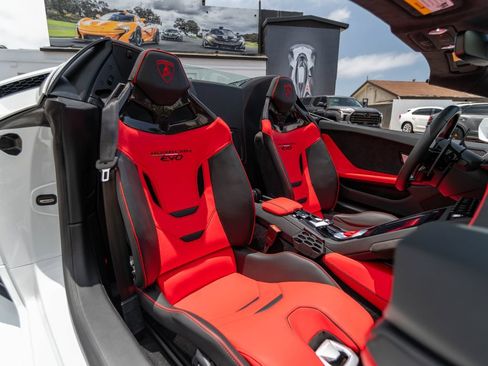 Used 2024 Lamborghini Huracan EVO AWD/4WD image 20