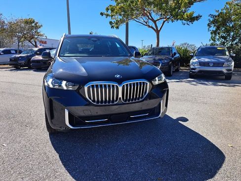 Used 2024 BMW X5 xDrive50e image 9