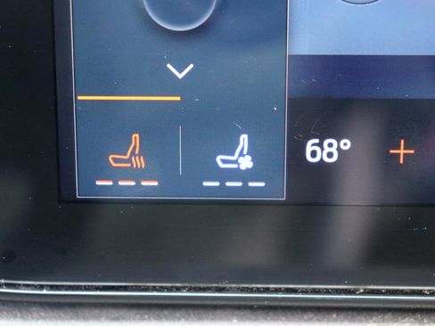 Used 2024 Ford Mustang Premium image 30