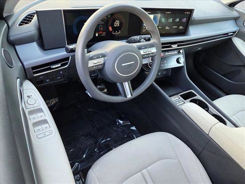 Used 2025 Hyundai Sonata SEL image 10
