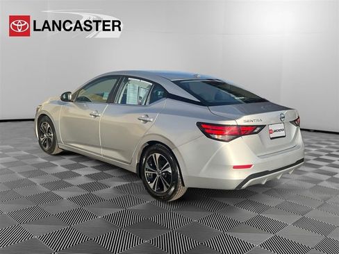Used 2022 Nissan Sentra SV image 5
