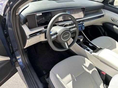 New 2026 Hyundai Tucson SEL FWD image 8