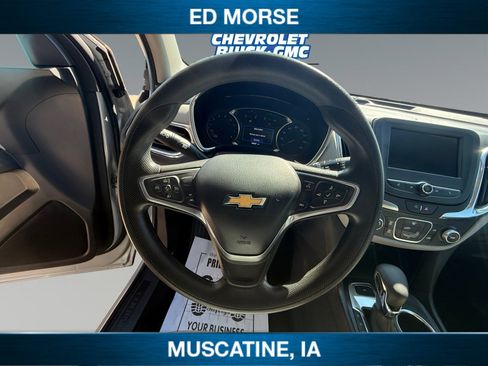 Certified 2022 Chevrolet Equinox LS w/ LS Convenience Package AWD/4WD image 14