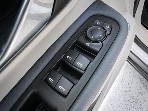 Used 2023 GMC Terrain Denali AWD/4WD image 15