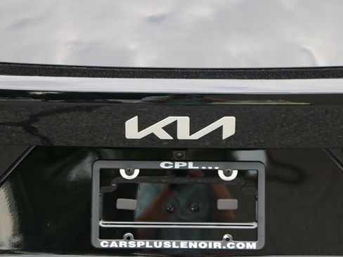 Used 2026 Kia Sorento S w/ S Panoramic Sunroof Package FWD image 5