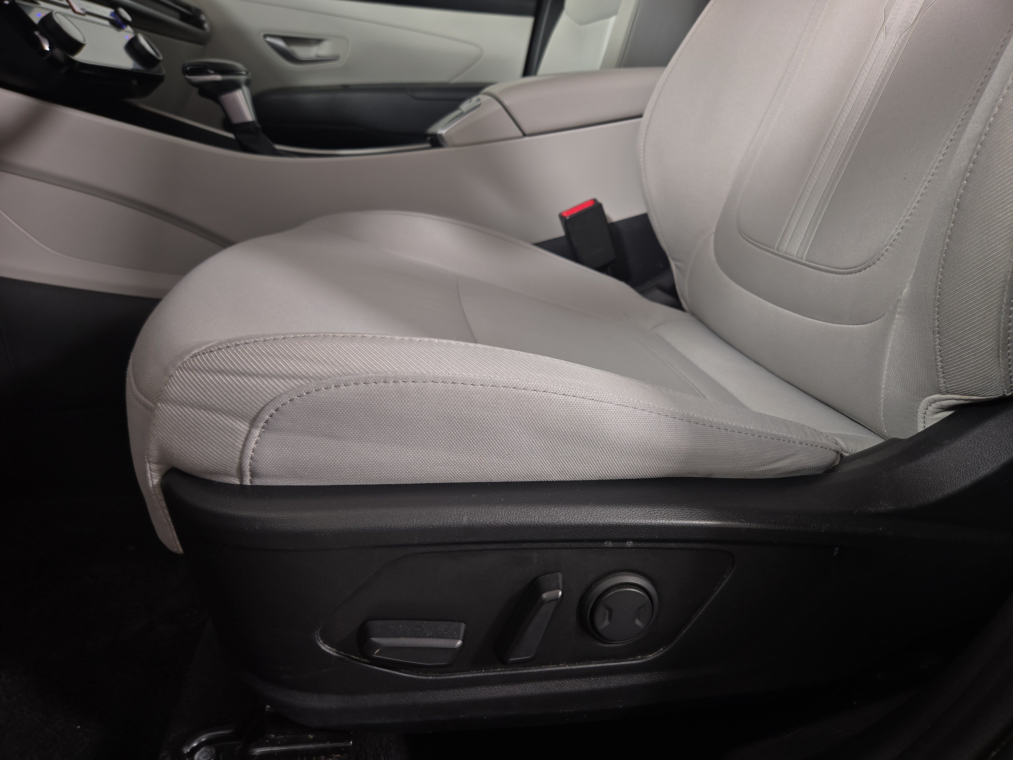 Used 2025 Hyundai Tucson SEL AWD/4WD image 29