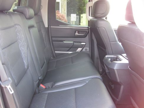 Used 2022 Toyota Tundra Limited AWD/4WD image 30