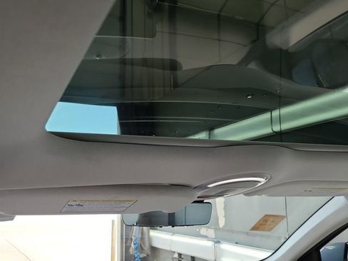 Used 2024 Hyundai Ioniq 5 Limited image 9