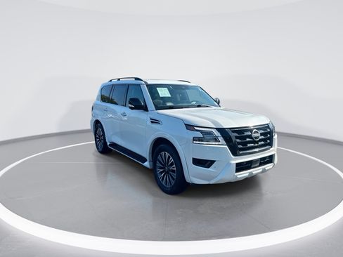 Used 2023 Nissan Armada SL w/ Midnight Edition Package RWD image 2