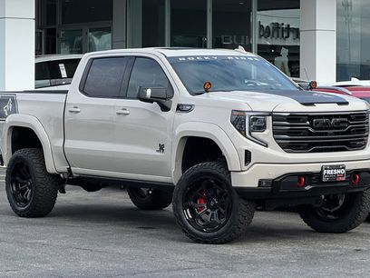 New 2026 GMC Sierra 1500 AT4 w/ AT4 Premium Package