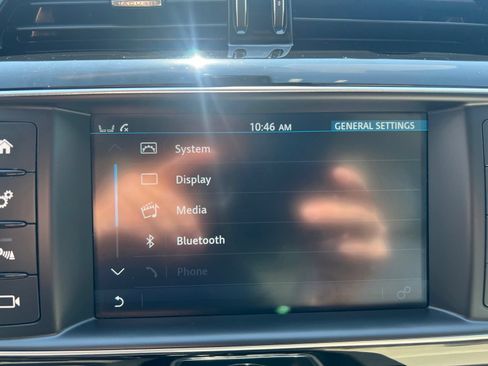Used 2018 Jaguar F-PACE Prestige AWD/4WD image 32
