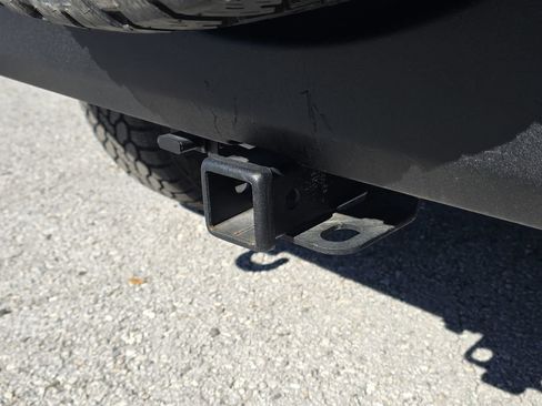 Used 2011 Jeep Wrangler Unlimited Sport image 9