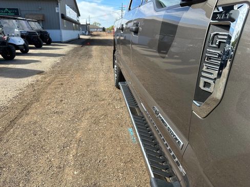 Used 2020 Ford F250 XLT w/ XLT Value Package AWD/4WD image 29