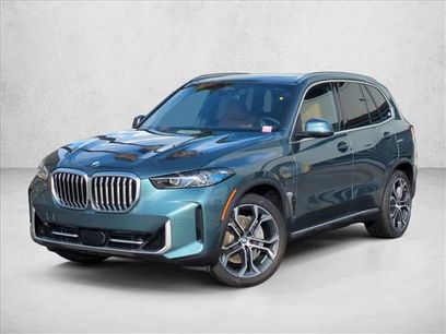New 2026 BMW X5 xDrive50e w/ Premium Package