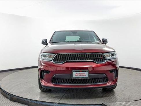Used 2023 Dodge Durango SXT image 12