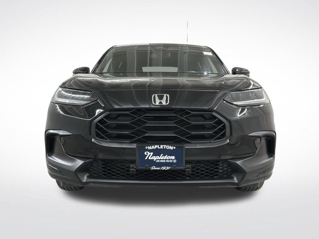 Used 2025 Honda HR-V Sport image 5