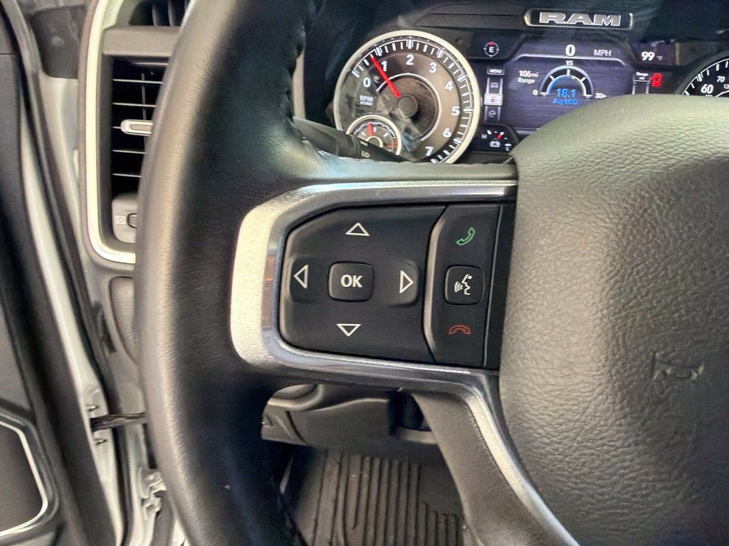 Used 2022 RAM 1500 Laramie AWD/4WD image 53