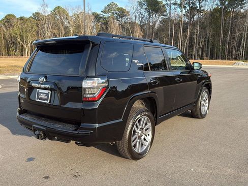 Used 2022 Toyota 4Runner TRD Sport w/ Technology Package image 9