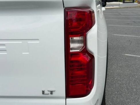 Certified 2024 Chevrolet Silverado 2500 LT AWD/4WD image 22